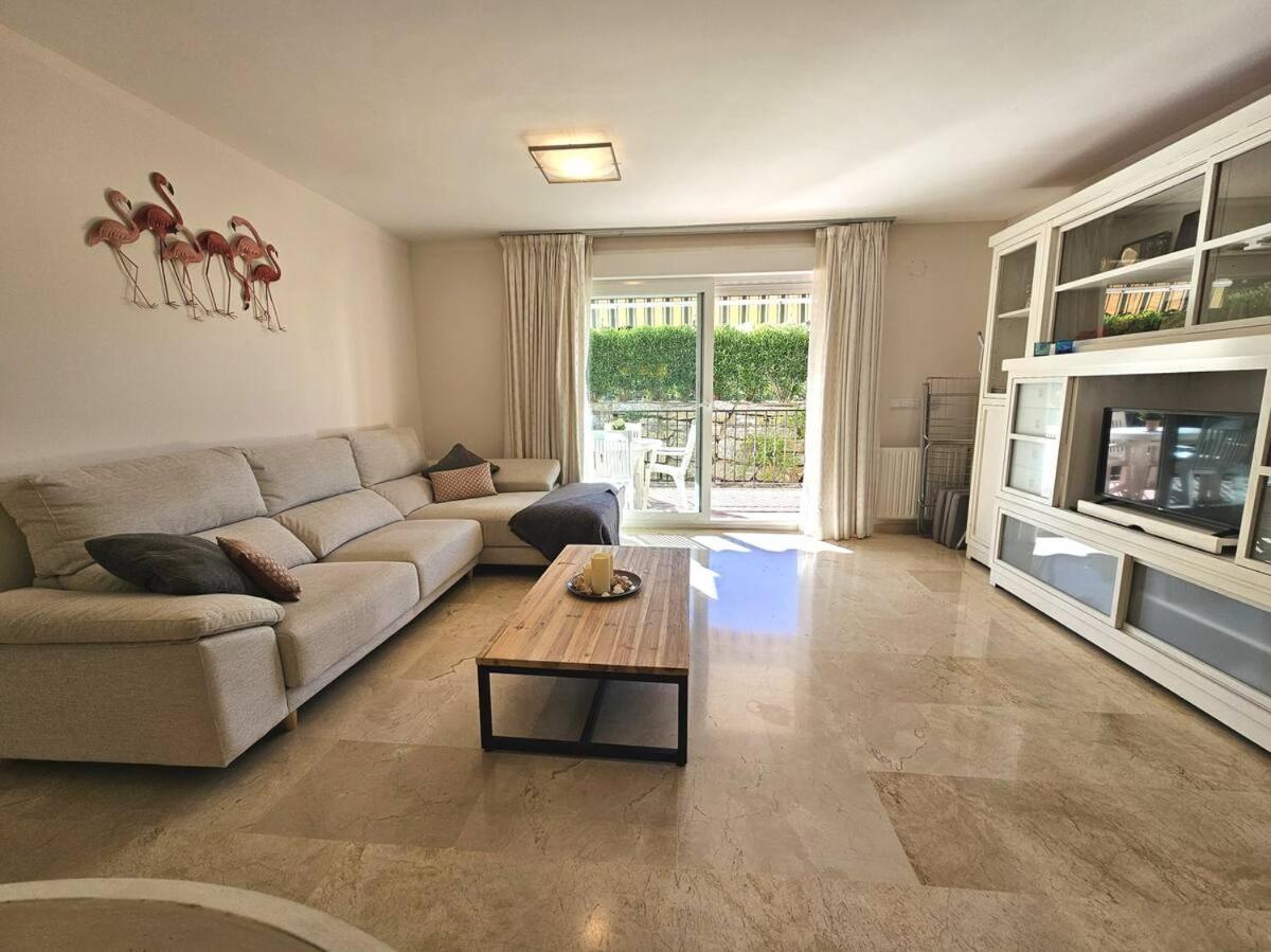 Pass The Keys And Bright * Marbella